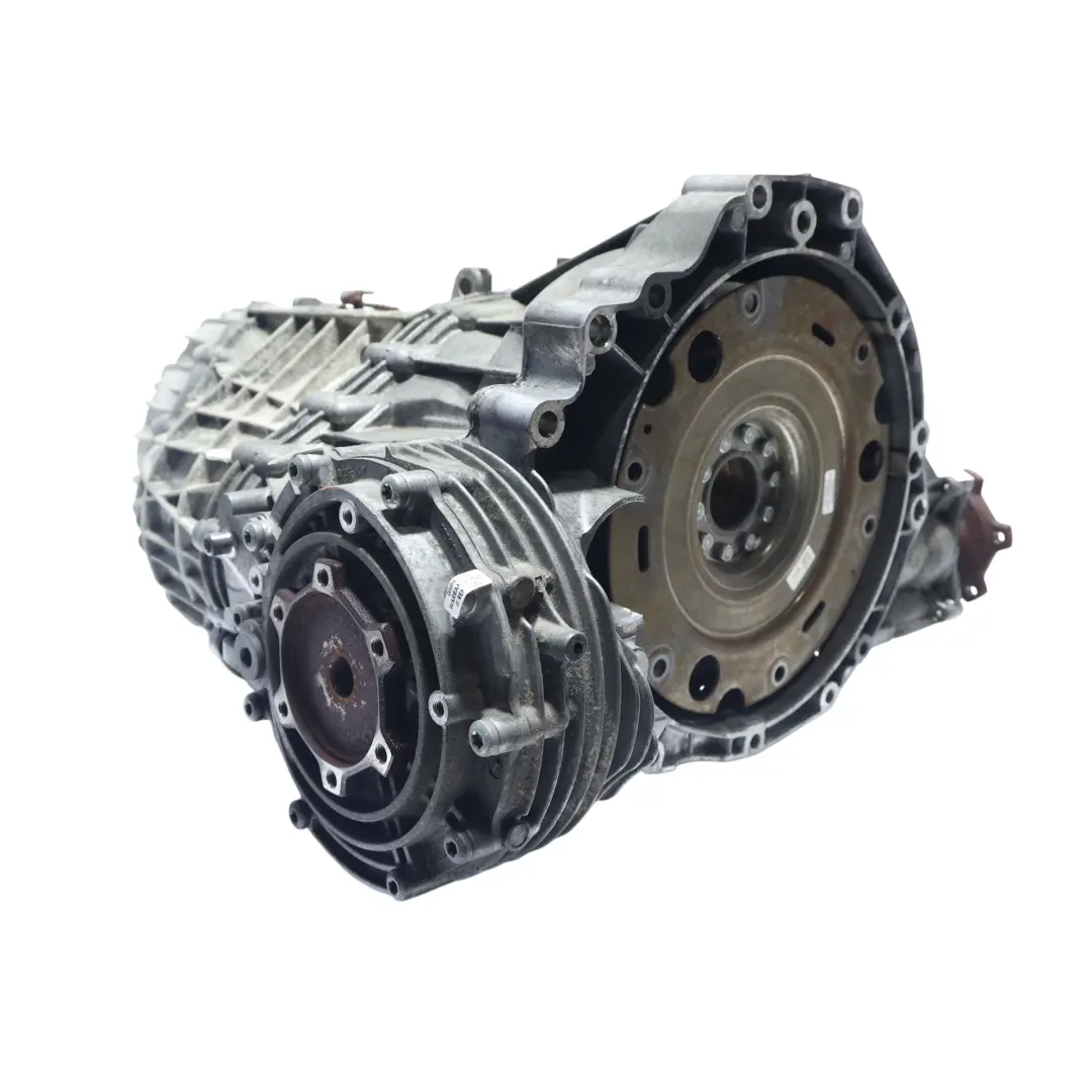 Automatikgetriebe KSS GARANTIE pour Audi A4 B8 A5 8T 2.7 TDI à propos du numéro de pièce 0AW300045M Audi A4 B8 A5 8T 2.7 TDI Automatikgetriebe KSS GARANTIE - SKU 0AW300045M-2 - Numéro de pièce 0AW300045M