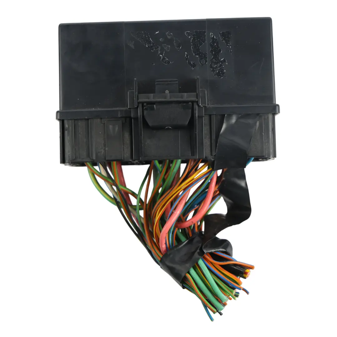 Mk6 Fuse Box Control Unit Connector Adapter Plug VYC15-14N003-AA to Ford Transit with Part number 1129151 Ford Transit Mk6 Fuse Box Control Unit Connector Adapter Plug VYC15-14N003-AA - SKU 1129151 - Part number 1129151