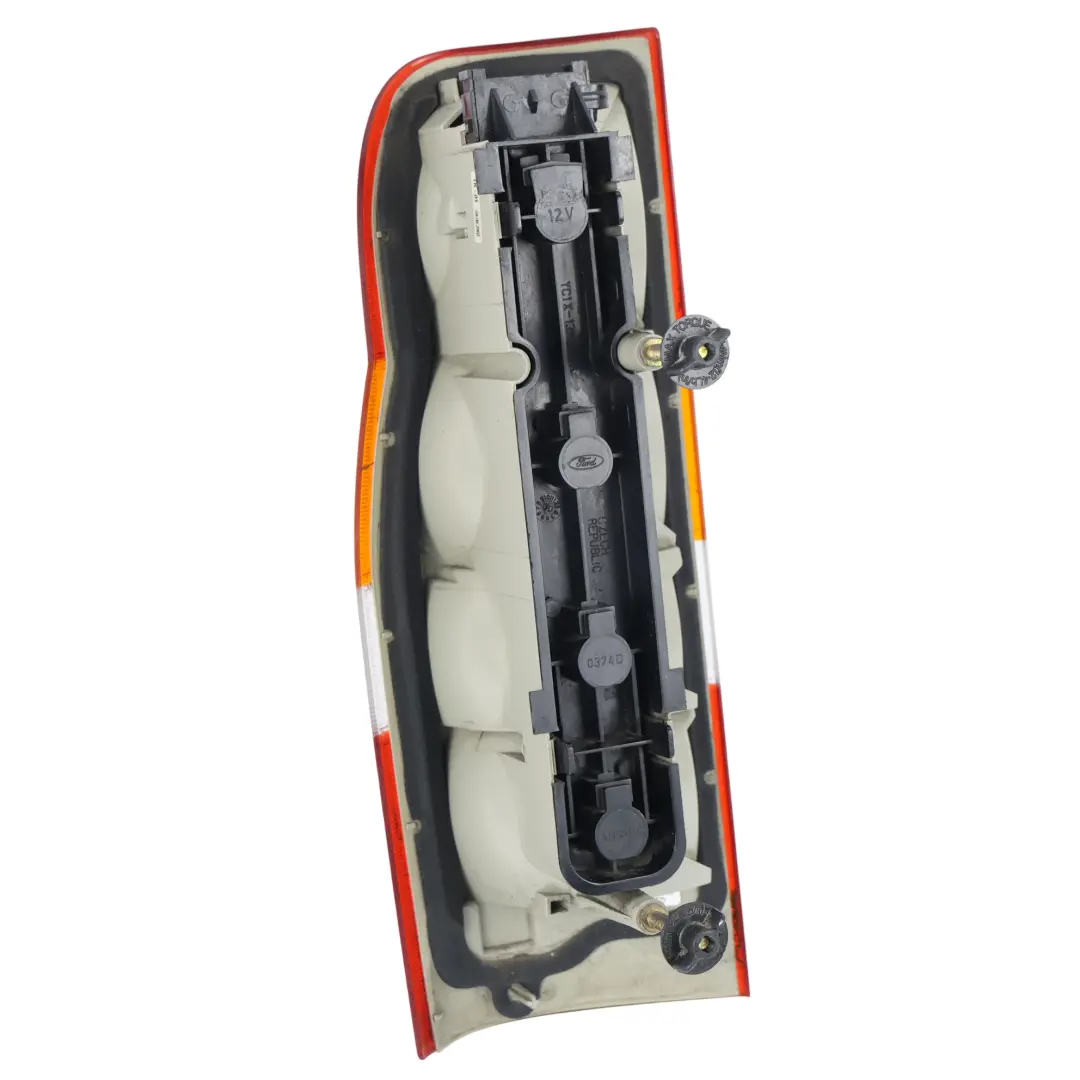 Mk6 Fanale Posteriore Destro YC15-13404-AG per Ford Transit con numero di parte 1205701 Ford Transit Mk6 Fanale Posteriore Destro YC15-13404-AG - SKU 1205701 - Numero di parte 1205701