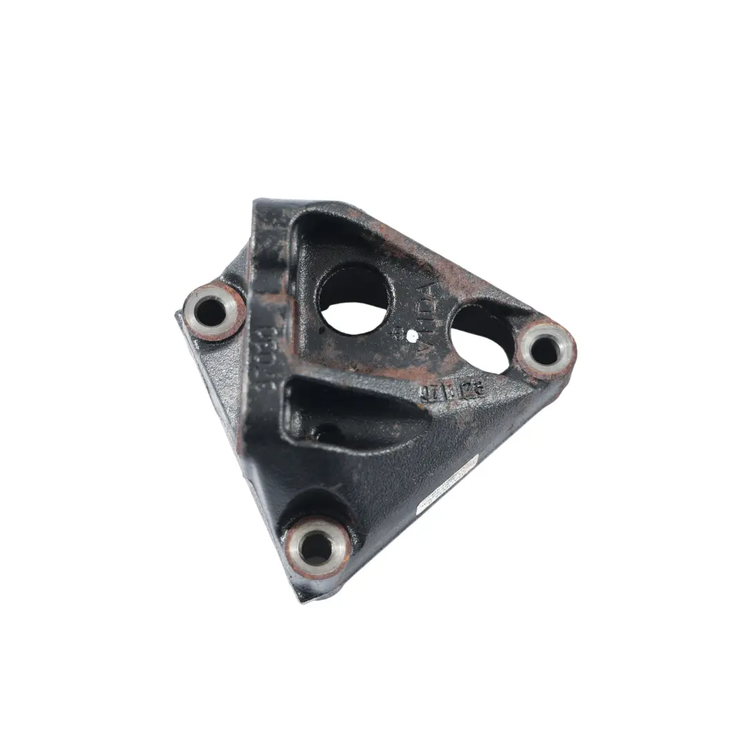 Toyota Auris E15 Avensis T270 Engine Mounting Bracket Right O/S - SKU 1231537030 - Part number 1231537030