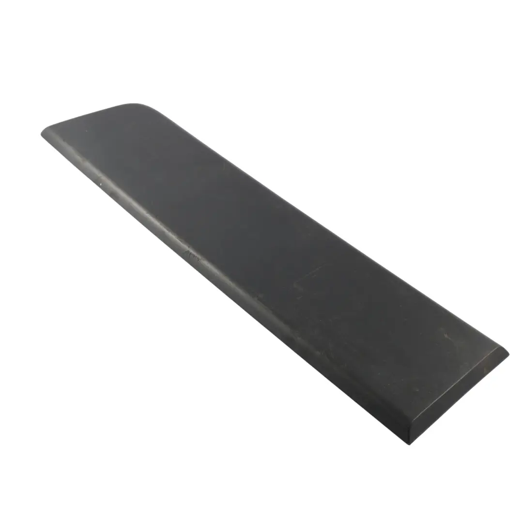 Moldura Inferior Puerta Trasera Izquierda para Vauxhall Movano C con número de pieza 1320245070 Vauxhall Movano C Moldura Inferior Puerta Trasera Izquierda - SKU 1320245070 - Número de pieza 1320245070