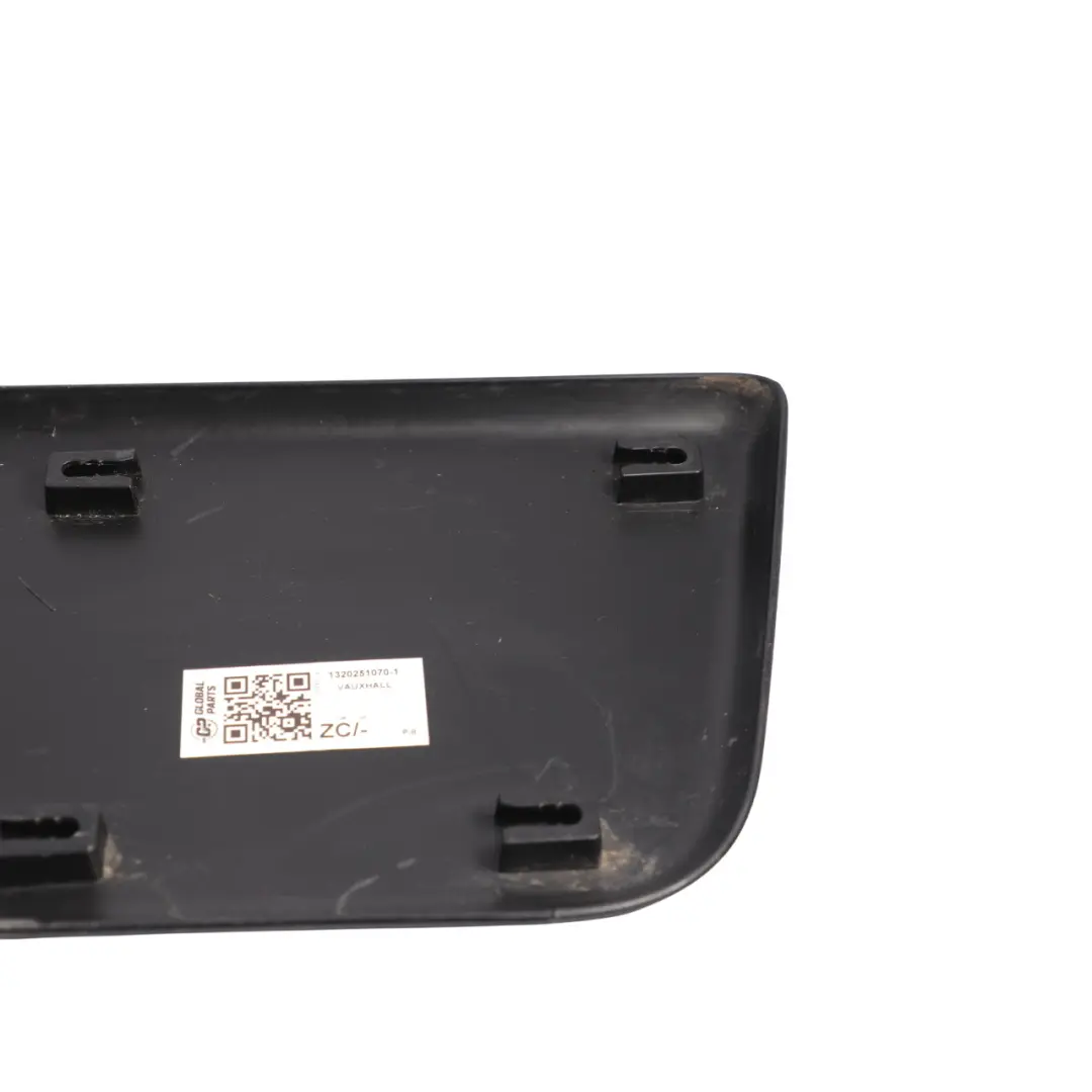 Citroen Relay Body Moulding Panel Cover Left N/S to Vauxhall Movano C with Part number 1320251070 Vauxhall Movano C Citroen Relay Body Moulding Panel Cover Left N/S - SKU 1320251070-1 - Part number 1320251070