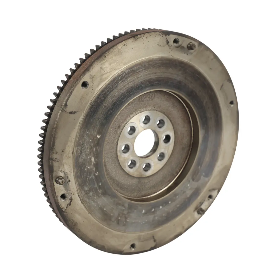 Toyota Avensis T270 Volant Moteur Couronne Boîte Manuelle 1.8 - SKU 134050T050 - Numéro de pièce 134050T050