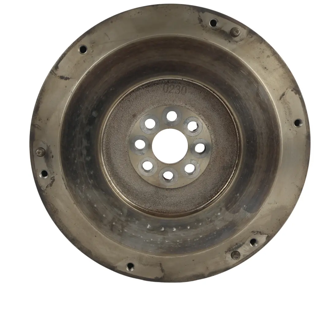 Volant Moteur Couronne Boîte Manuelle 1.8 pour Toyota Avensis T270 à propos du numéro de pièce 134050T050 Toyota Avensis T270 Volant Moteur Couronne Boîte Manuelle 1.8 - SKU 134050T050 - Numéro de pièce 134050T050