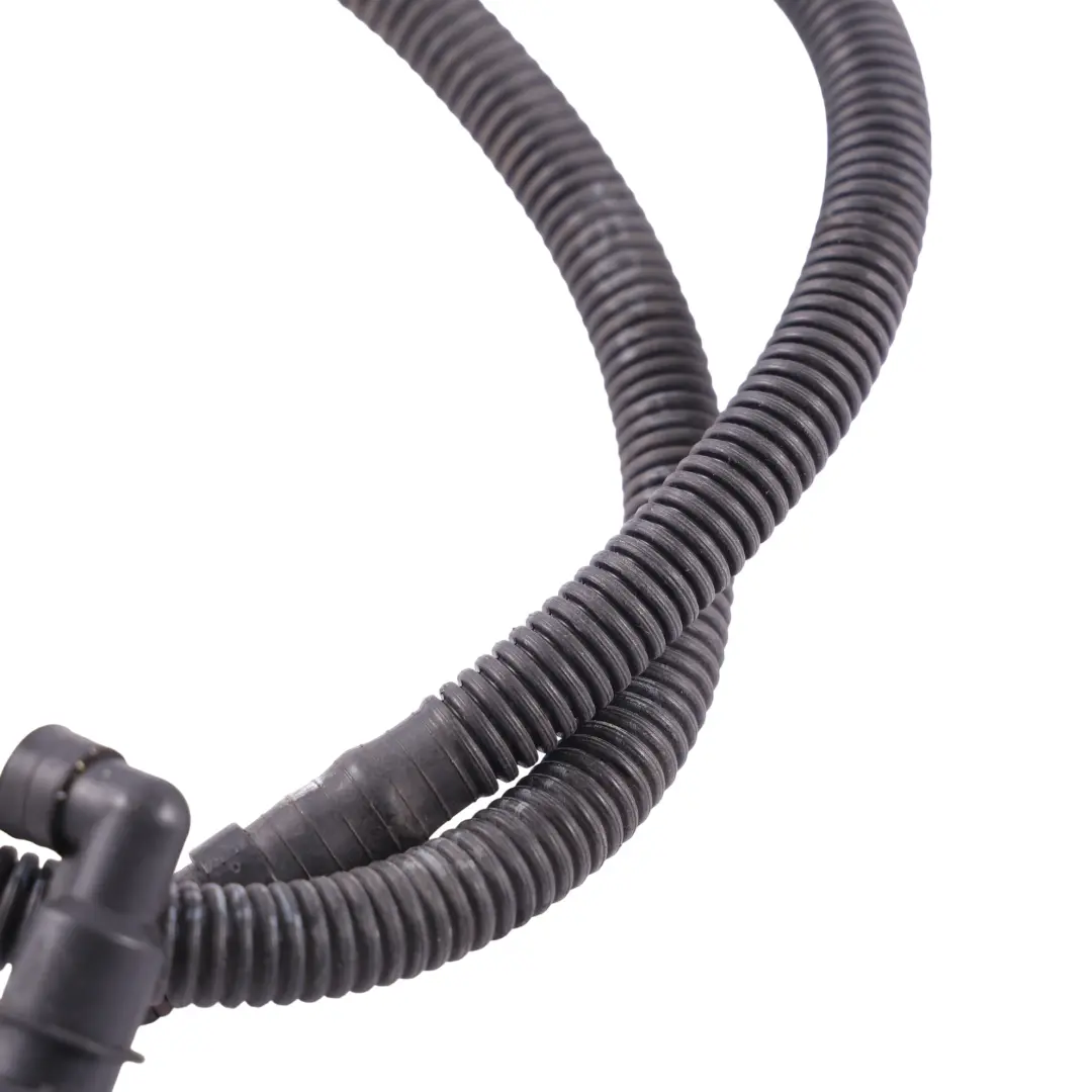 BMW E87 Manguera Tubo Sistema Limpiafaros - SKU 1379530-2 - Número de pieza 1379530
