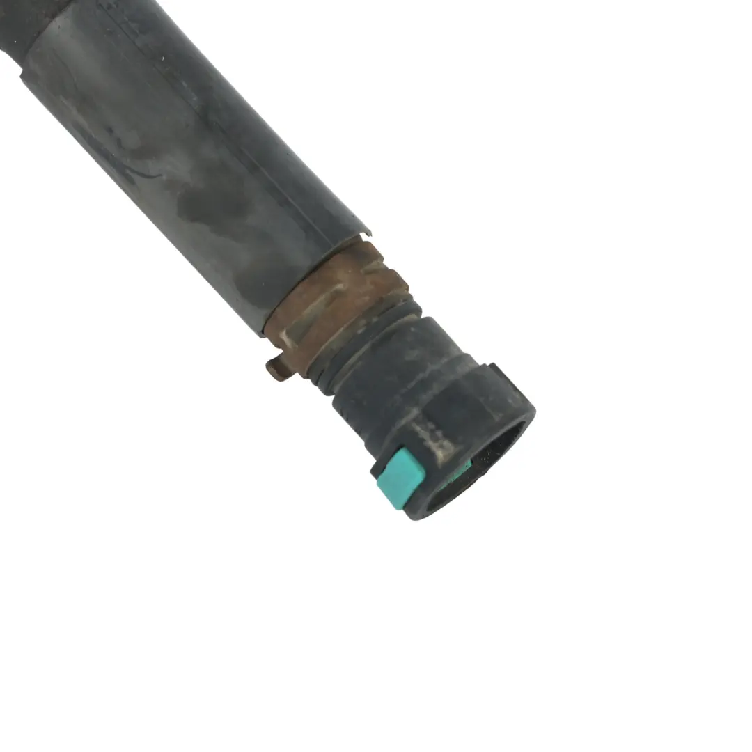 Tubo Manguera Refrigerante Carcasa Termostato 1.2 8V21-18K579-AA para Ford Fiesta Mk7 con número de pieza 1521014 Ford Fiesta Mk7 Tubo Manguera Refrigerante Carcasa Termostato 1.2 8V21-18K579-AA - SKU 1521014 - Número de pieza 1521014