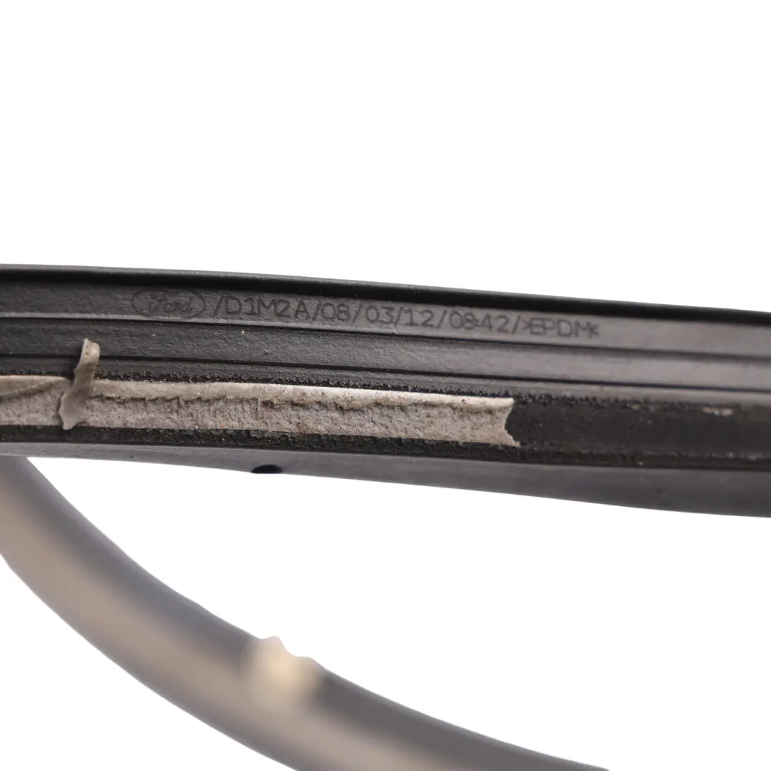 Ford Mondeo Mk4 Front Door Seal Gasket Rubber Right O/S 7S71-A20708-AF - SKU 1534565 - Part number 1534565
