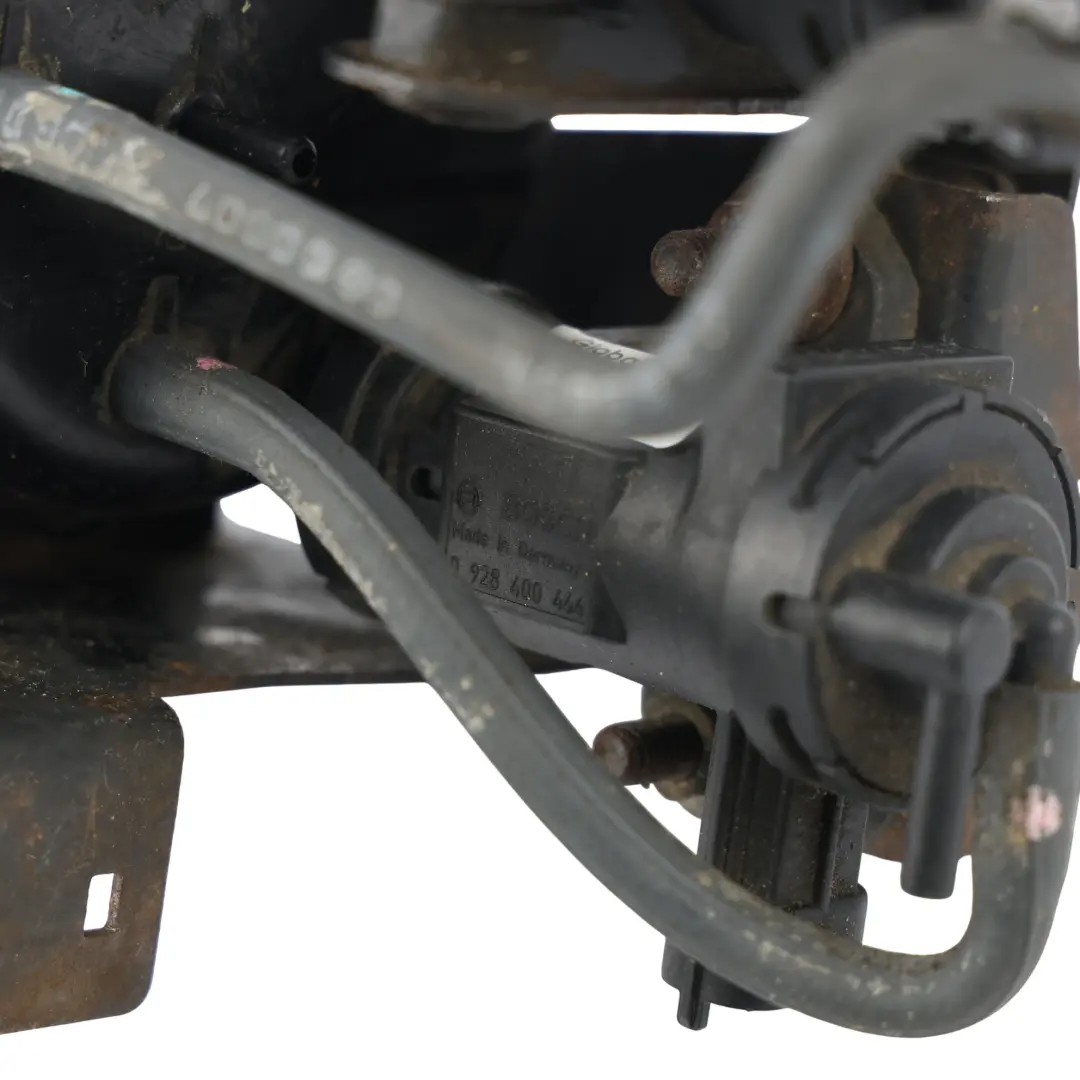 Mk4 Vacuum Tank Canister Reservoir 2.5 Diesel 6M34-9J442-BA to Ford Ranger with Part number 1541778 Ford Ranger Mk4 Vacuum Tank Canister Reservoir 2.5 Diesel 6M34-9J442-BA - SKU 1541778 - Part number 1541778