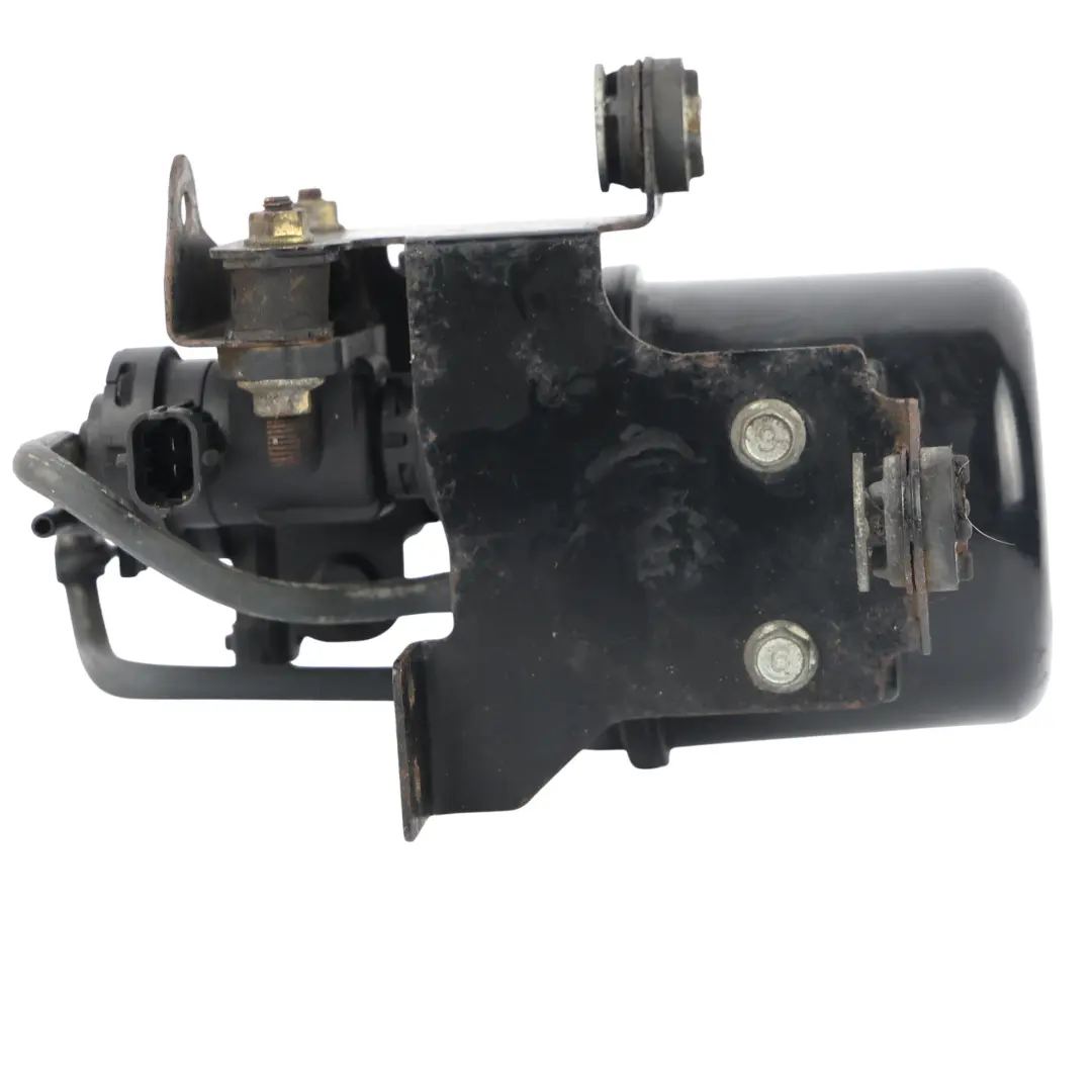 Mk4 Vacuum Tank Canister Reservoir 2.5 Diesel 6M34-9J442-BA to Ford Ranger with Part number 1541778 Ford Ranger Mk4 Vacuum Tank Canister Reservoir 2.5 Diesel 6M34-9J442-BA - SKU 1541778 - Part number 1541778