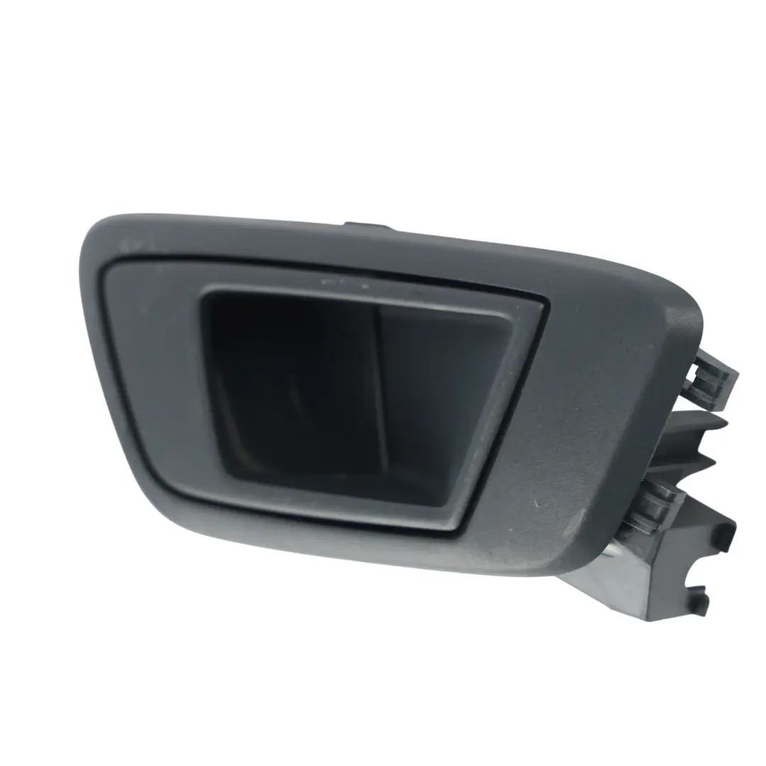 Maniglia Interna Porta Anteriore Destra 8A61-A22600-CEW per Ford Fiesta Mk7 con numero di parte 1579282 Ford Fiesta Mk7 Maniglia Interna Porta Anteriore Destra 8A61-A22600-CEW - SKU 1579282 - Numero di parte 1579282