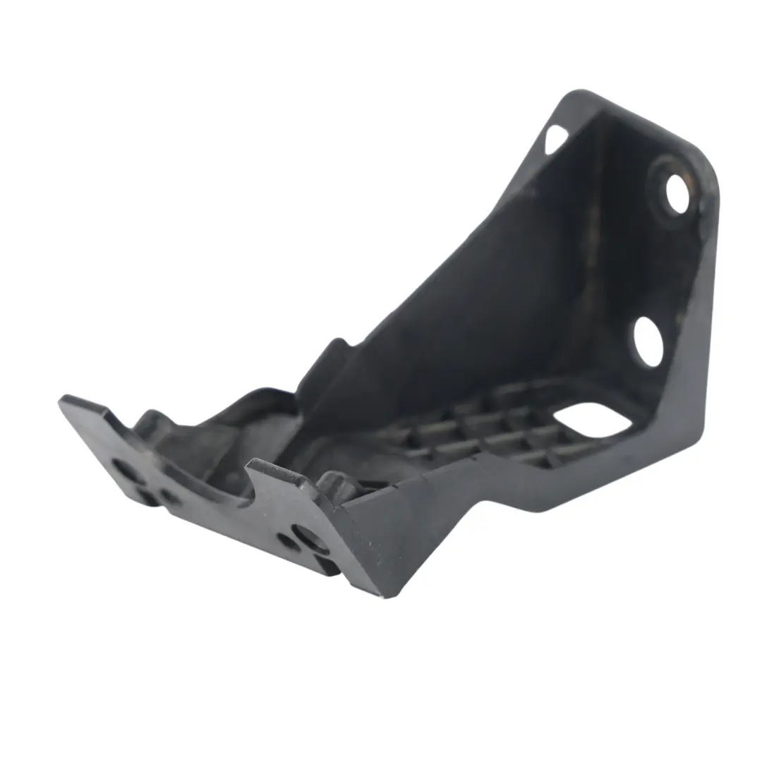 Headlight Washer Nozzle Holder Mount Bracket Right O/S to Mercedes X164 with Part number 159900 Mercedes X164 Headlight Washer Nozzle Holder Mount Bracket Right O/S - SKU 159900-02 - Part number 159900