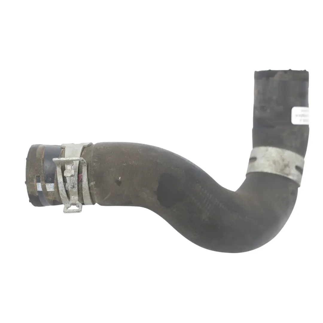 Tubo Manguera Refrigerante Motor 1.33 Gasolina 1NRFE para Toyota Yaris P9 con número de pieza 165720Y010 Toyota Yaris P9 Tubo Manguera Refrigerante Motor 1.33 Gasolina 1NRFE - SKU 165720Y010 - Número de pieza 165720Y010