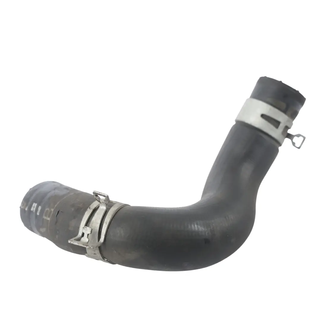 Tubo Manguera Refrigerante Motor 1.33 Gasolina 1NRFE para Toyota Yaris P9 con número de pieza 165720Y010 Toyota Yaris P9 Tubo Manguera Refrigerante Motor 1.33 Gasolina 1NRFE - SKU 165720Y010 - Número de pieza 165720Y010