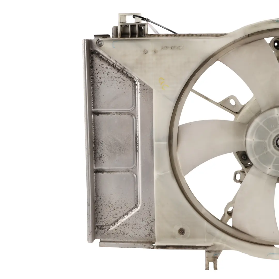 Radiator Fan Housing Shroud Cowling to Toyota Yaris P9 with Part number 167110Q030 Toyota Yaris P9 Radiator Fan Housing Shroud Cowling - SKU 167110Q030 - Part number 167110Q030