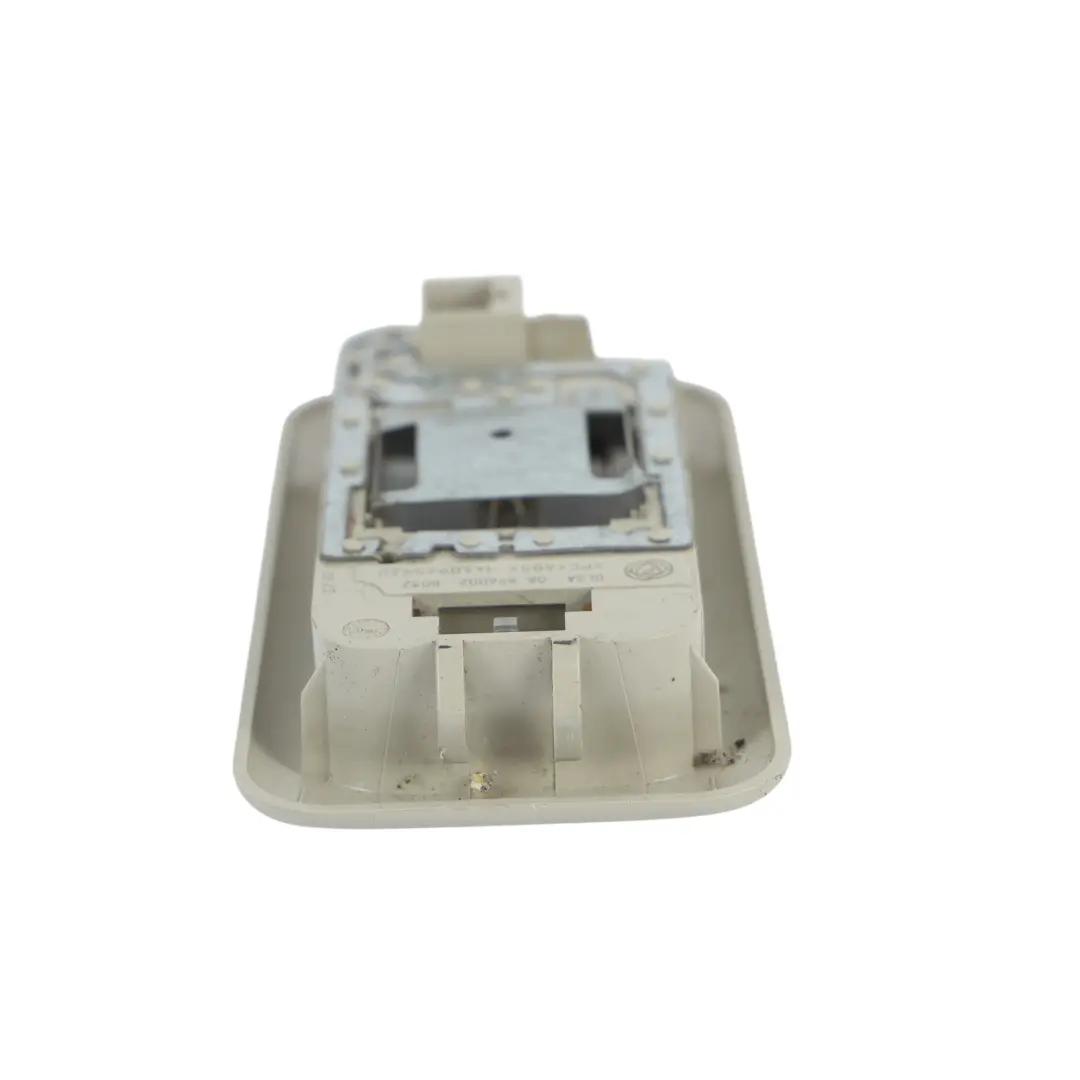 Citroen Relay III Innenraumleuchte Dachhimmel Lampe Abdeckung Blende für mit Teilenummer 1677760280 Citroen Relay III Innenraumleuchte Dachhimmel Lampe Abdeckung Blende - SKU 1677760280 - Teilenummer 1677760280