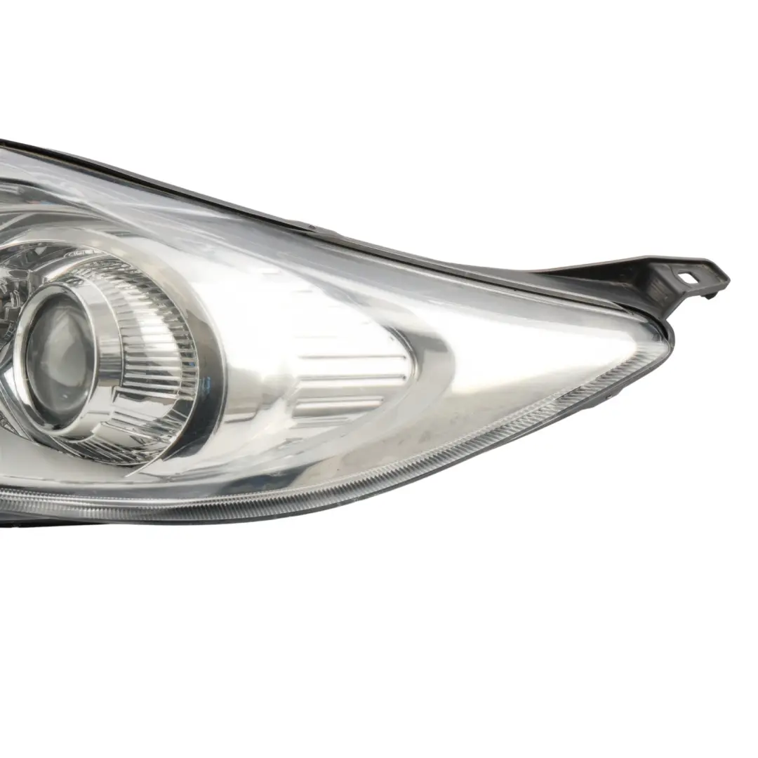 Halogen Headlight Front Left N/S Lamp Light 8A61-13W030-DG to Ford Fiesta Mk7 with Part number 1678069 Ford Fiesta Mk7 Halogen Headlight Front Left N/S Lamp Light 8A61-13W030-DG - SKU RHD-1678069 - Part number 1678069