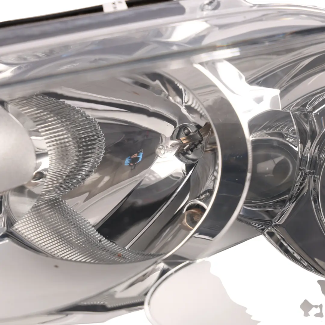 Halogen Headlight Front Left N/S Lamp Light 8A61-13W030-DG to Ford Fiesta Mk7 with Part number 1678069 Ford Fiesta Mk7 Halogen Headlight Front Left N/S Lamp Light 8A61-13W030-DG - SKU RHD-1678069 - Part number 1678069