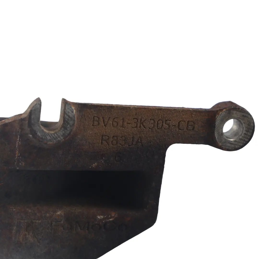 Support Palier Arbre Transmission Avant Gauche pour Ford Fiesta MK7 à propos du numéro de pièce 1692079 Ford Fiesta MK7 Support Palier Arbre Transmission Avant Gauche - SKU 1692079 - Numéro de pièce 1692079