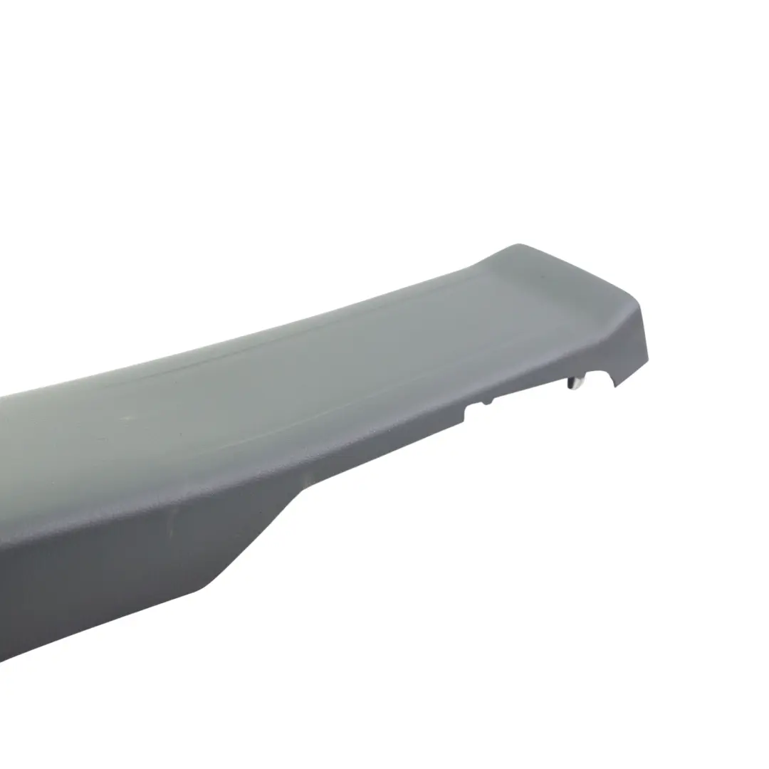 Ford Ranger Mk6 Cache Ceinture Sécurité Arrière Centre AB39-2524592-AA - SKU 1725407 - Numéro de pièce 1725407