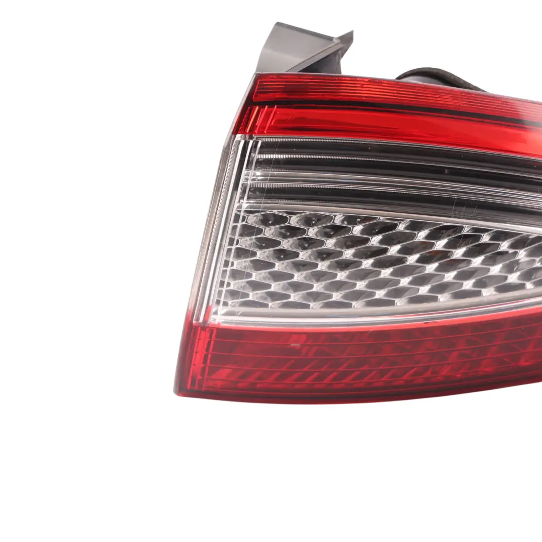 Mk3 Taillight Lamp Rear Light Right O/S BS71-13404-AE to Ford Mondeo with Part number 1767491 Ford Mondeo Mk3 Taillight Lamp Rear Light Right O/S BS71-13404-AE - SKU 1767491-1 - Part number 1767491