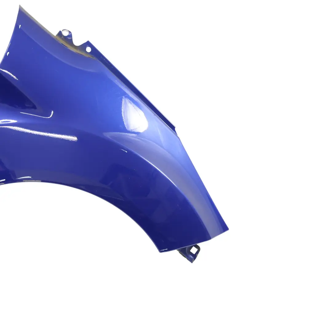 Błotnik Przedni Prawy Spirit Blue Niebieski Metalik - L1 do Ford Fiesta Mk7 o numerze 1777180 Ford Fiesta Mk7 Błotnik Przedni Prawy Spirit Blue Niebieski Metalik - L1 - SKU 1777180-SPIR - Numer Części 1777180