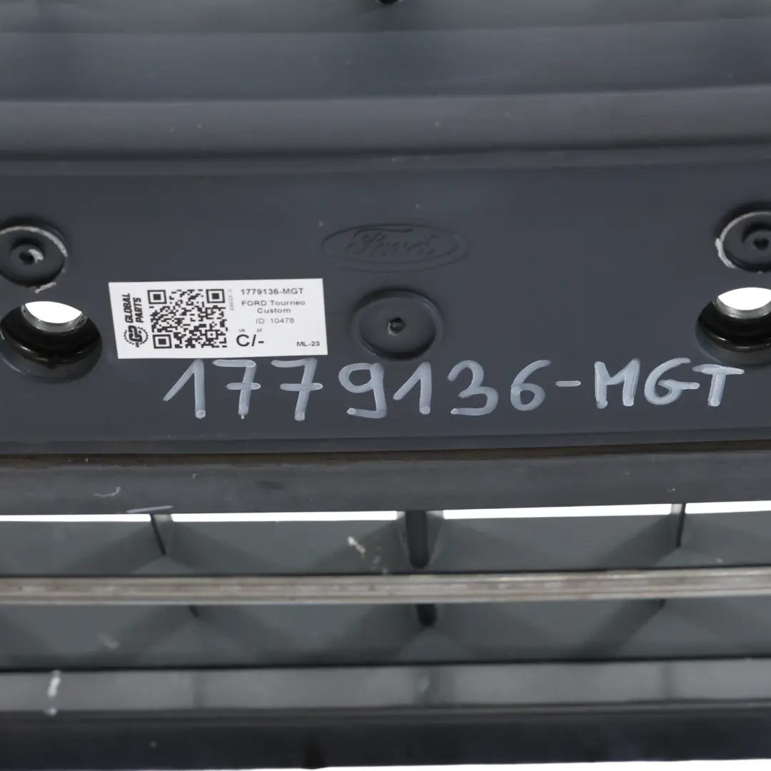 Mk8 Zderzak Przedni Magnetic Metallic - 7J do Ford Transit o numerze 1779136 Ford Transit Mk8 Zderzak Przedni Magnetic Metallic - 7J - SKU 1779136-MGT - Numer Części 1779136