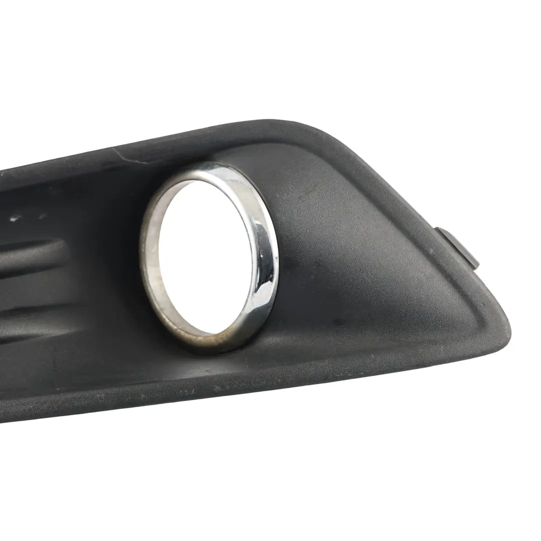 Ford Fiesta Mk7 Cadre Antibrouillard Pare-chocs Avant Droit - SKU 1840418 - Numéro de pièce 1840418