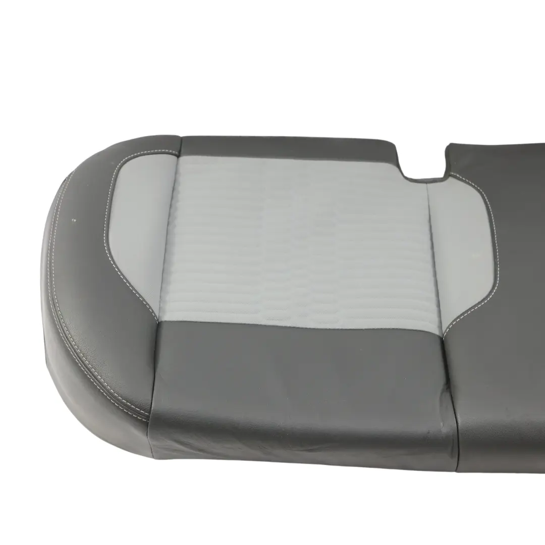 Rücksitzbank Sitzbank Sofa Stoff Leder Schwarz Grau pour Ford Fiesta Mk7 à propos du numéro de pièce 1854293 Ford Fiesta Mk7 Rücksitzbank Sitzbank Sofa Stoff Leder Schwarz Grau - SKU 1854293 - Numéro de pièce 1854293