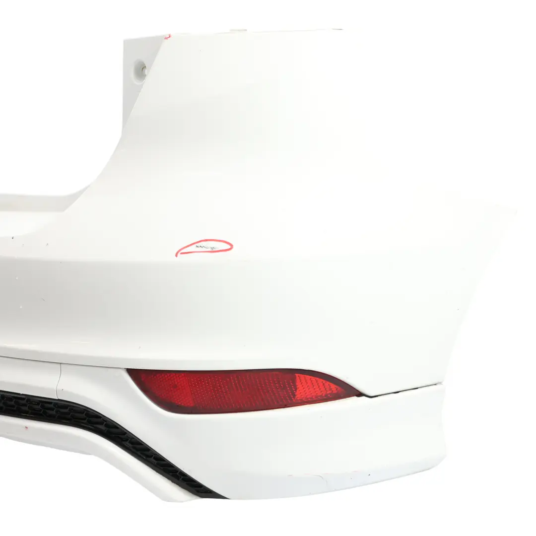 Mk3 Zderzak Tylny Frozen White Biały - Z2 do Ford Focus o numerze 1877243 Ford Focus Mk3 Zderzak Tylny Frozen White Biały - Z2 - SKU 1877243-FW1 - Numer Części 1877243