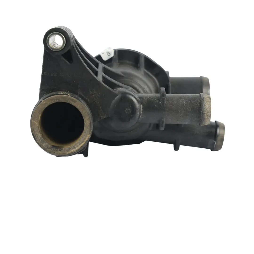 C520 Obudowa Termostatu 1.5 Ecoboost DS7G-9K478-DB do Ford Kuga o numerze 1890165 Ford Kuga C520 Obudowa Termostatu 1.5 Ecoboost DS7G-9K478-DB - SKU 1890165 - Numer Części 1890165