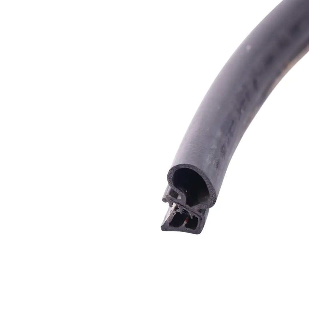 Guarnizione Gomma Porta Scorrevole per Ford Transit TR con numero di parte 1C15-V253A10-BB Ford Transit TR Guarnizione Gomma Porta Scorrevole - SKU 1C15-V253A10-BB - Numero di parte 1C15-V253A10-BB