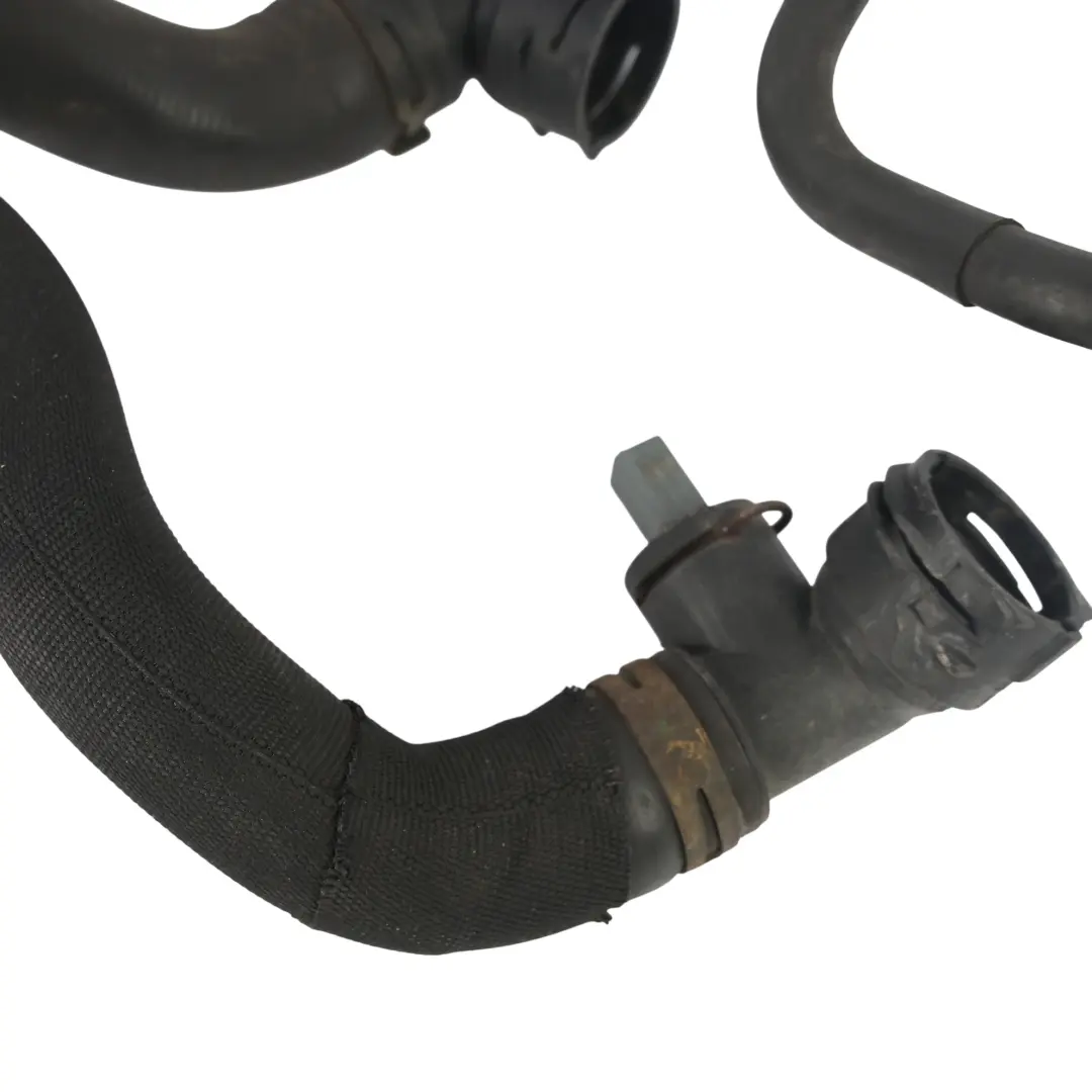 Audi A3 8P Tubo Refrigerante Radiador Motor 1.4 TFSI CAXC - SKU 1K0121049CA-1 - Número de pieza 1K0121049CA