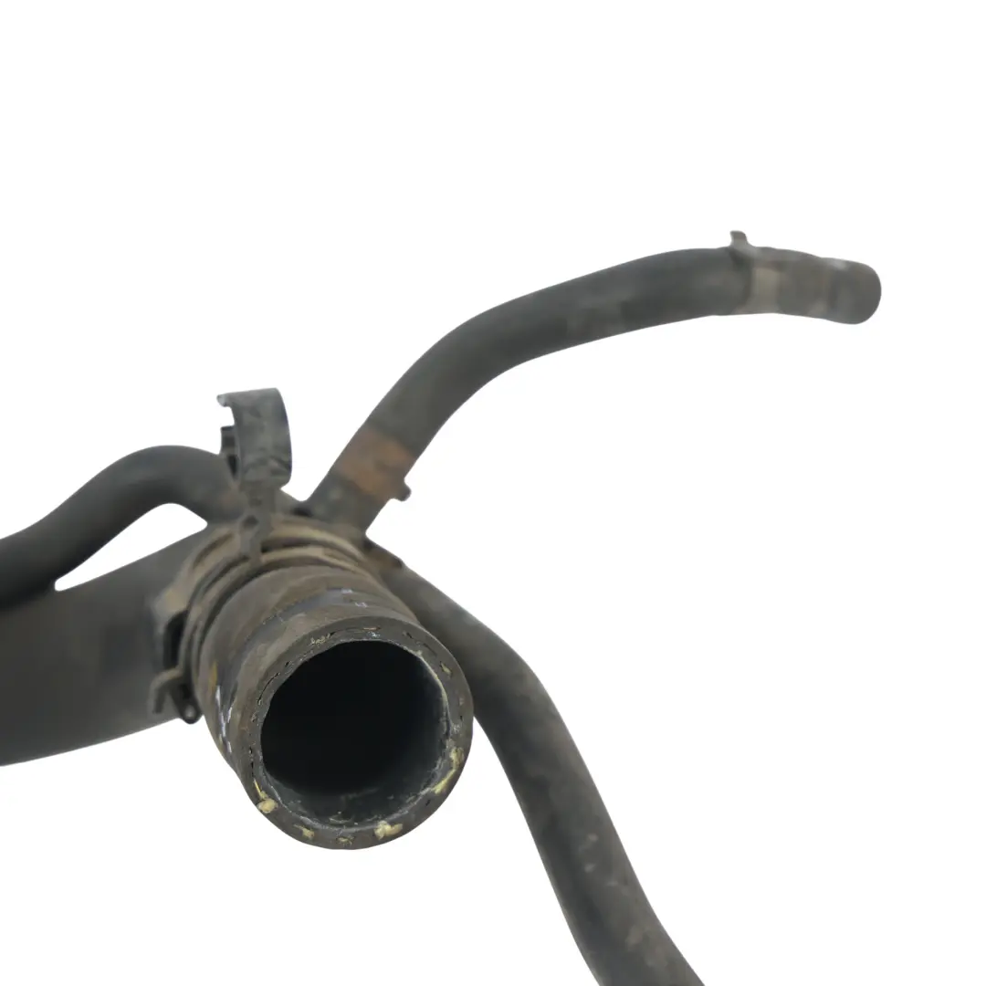 2K Rura Przewód Chłodziwa Chłodnicy 2.0 Diesel do Volkswagen Caddy o numerze 1K0121101AA Volkswagen Caddy 2K Rura Przewód Chłodziwa Chłodnicy 2.0 Diesel - SKU 1K0121101AA - Numer Części 1K0121101AA