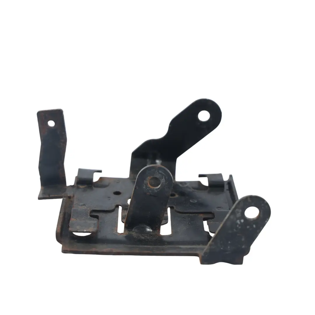 Mk2 Supporto Staffa Pompa Carburante per Audi A3 8P Seat Leon con numero di parte 1K0127811D Audi A3 8P Seat Leon Mk2 Supporto Staffa Pompa Carburante - SKU 1K0127811D - Numero di parte 1K0127811D