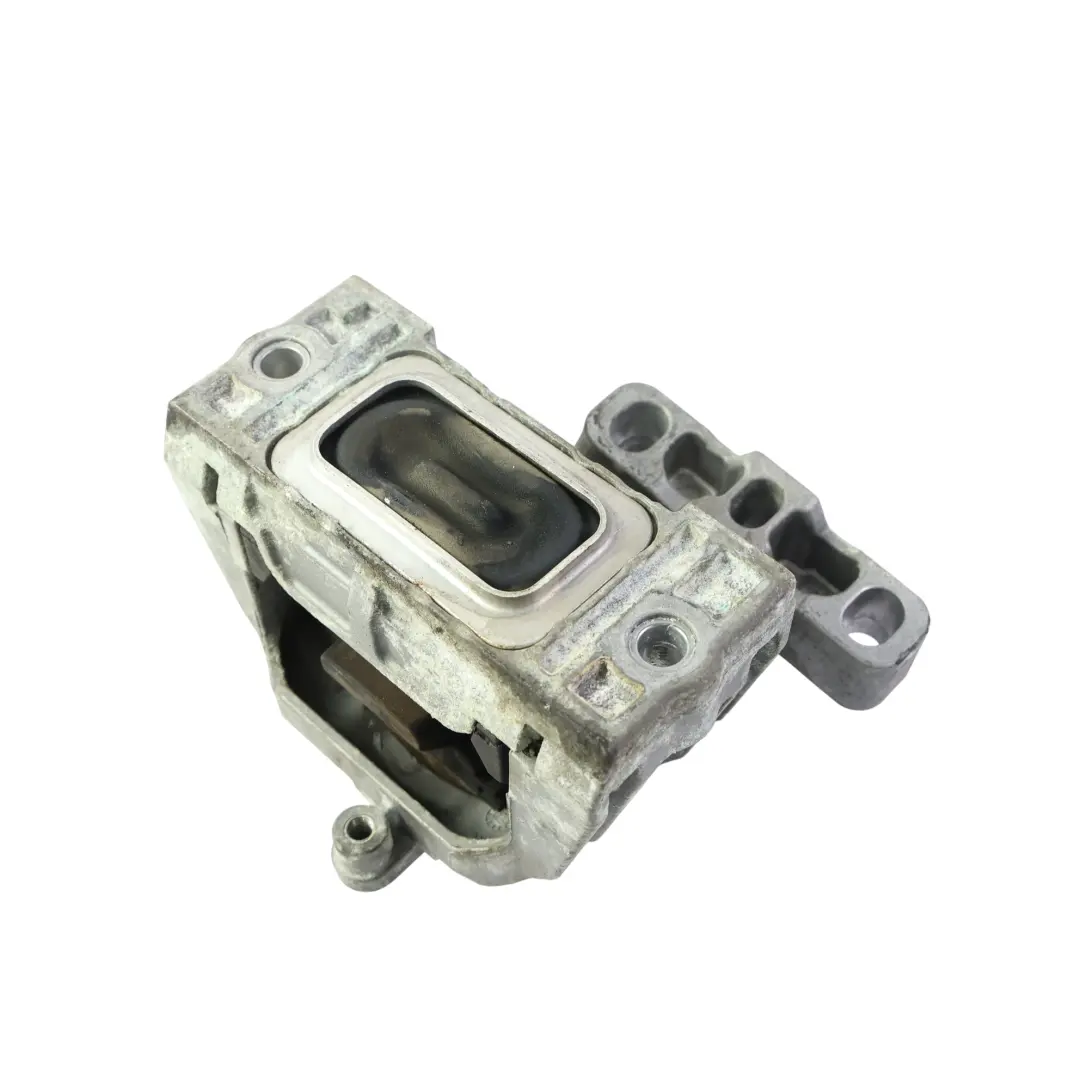 Motorlager Halter Support Rechts 2.0 Benzin CB pour Audi A3 8P à propos du numéro de pièce 1K0199262 Audi A3 8P Motorlager Halter Support Rechts 2.0 Benzin CB - SKU 1K0199262-1 - Numéro de pièce 1K0199262