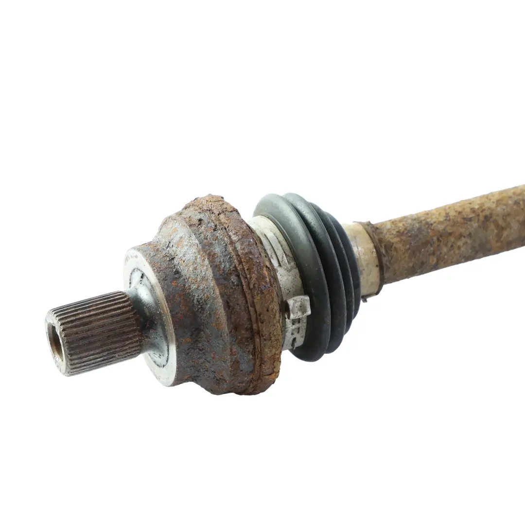 Eje Transmisión Trasero Derecho para Audi TT 8J A3 8P Q3 8U con número de pieza 1K0501204D Audi TT 8J A3 8P Q3 8U Eje Transmisión Trasero Derecho - SKU 1K0501204D - Número de pieza 1K0501204D