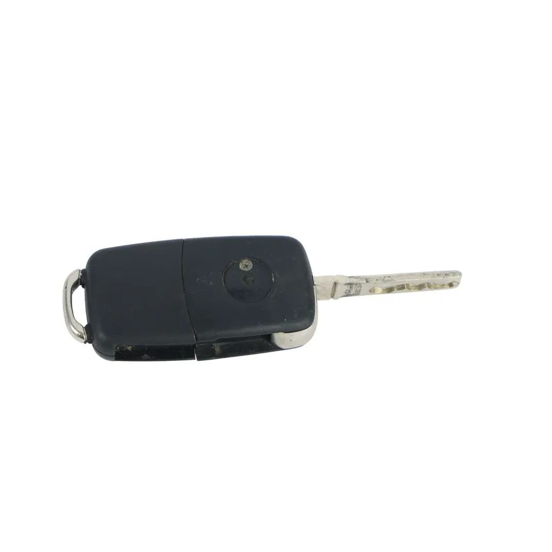 2K Ignition Steering Wheel Lock Cylinder + Key to Volkswagen VW Caddy with Part number 1K0905851B Volkswagen VW Caddy 2K Ignition Steering Wheel Lock Cylinder + Key - SKU 1K0905851B-2 - Part number 1K0905851B