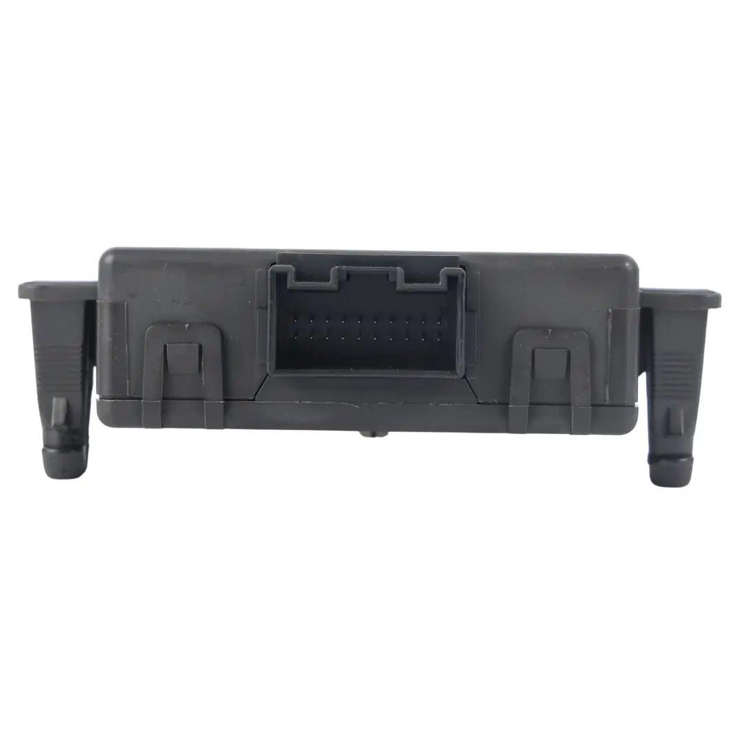 Mk5 Audi A3 8P Gateway Control CAN Module Unit to Volkswagen Golf with Part number 1K0907530B Volkswagen Golf Mk5 Audi A3 8P Gateway Control CAN Module Unit - SKU 1K0907530B - Part number 1K0907530B