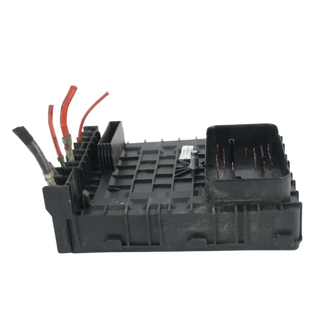 Seat Audi A3 8P Leon VW Golf Mk6 Tiguan 5N Caja Fusibles Motor - SKU 1K0937125D-3 - Número de pieza 1K0937125D