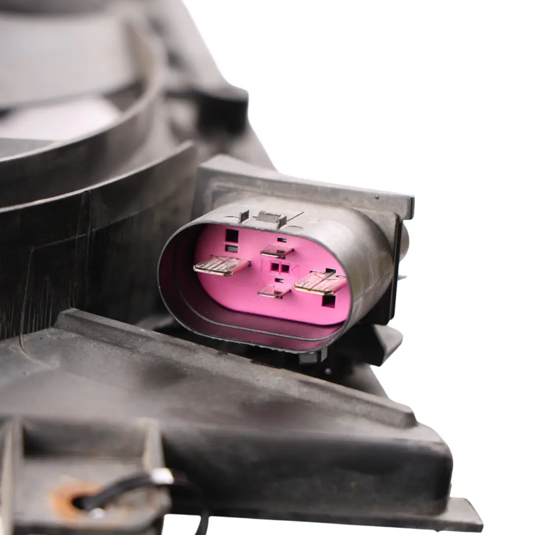 Cooling Radiator Fan 2.0 TDI Diesel Engine 1K0121207BC to Volkswagen Passat B6 with Part number 1K0959455DL Volkswagen Passat B6 Cooling Radiator Fan 2.0 TDI Diesel Engine 1K0121207BC - SKU 1K0959455DL-1 - Part number 1K0959455DL