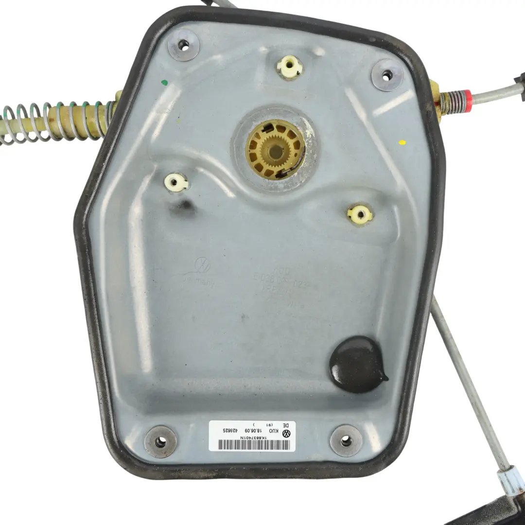 Mk3 Mechanizm Podnoszenia Szyby Przód Lewy do Volkswagen Scirocco o numerze 1K8837401N Volkswagen Scirocco Mk3 Mechanizm Podnoszenia Szyby Przód Lewy - SKU 1K8837401N - Numer Części 1K8837401N
