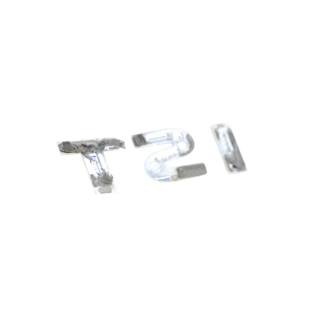 Mk3 Emblème Hayon Arrière TSI Chrome Rouge pour Volkswagen Scirocco à propos du numéro de pièce 1K8853675A Volkswagen Scirocco Mk3 Emblème Hayon Arrière TSI Chrome Rouge - SKU 1K8853675A - Numéro de pièce 1K8853675A