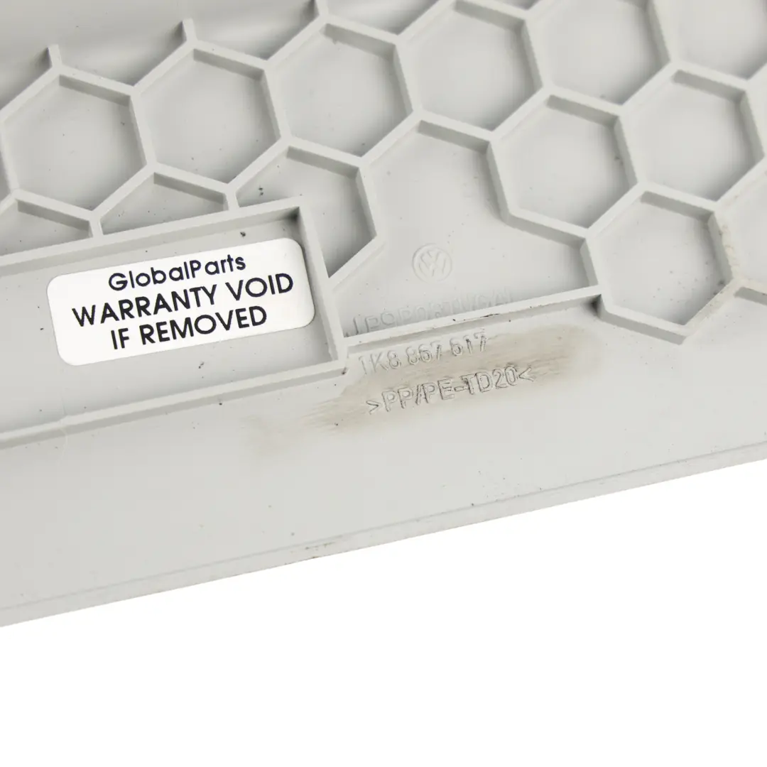 Mk3 Bande Garniture Ciel de Toit Arrière Gris pour Volkswagen Scirocco à propos du numéro de pièce 1K8867617 Volkswagen Scirocco Mk3 Bande Garniture Ciel de Toit Arrière Gris - SKU 1K8867617-1 - Numéro de pièce 1K8867617
