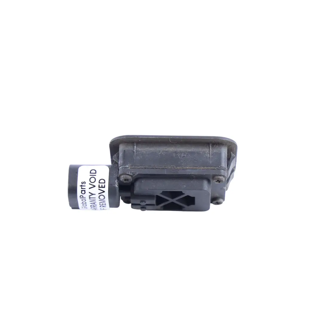Jaguar XF X250 Interrupteur Ouverture Coffre Hayon Bouton Cache 1L2T-14K147-AA - SKU 1L2T14K147AA - Numéro de pièce 1L2T14K147AA