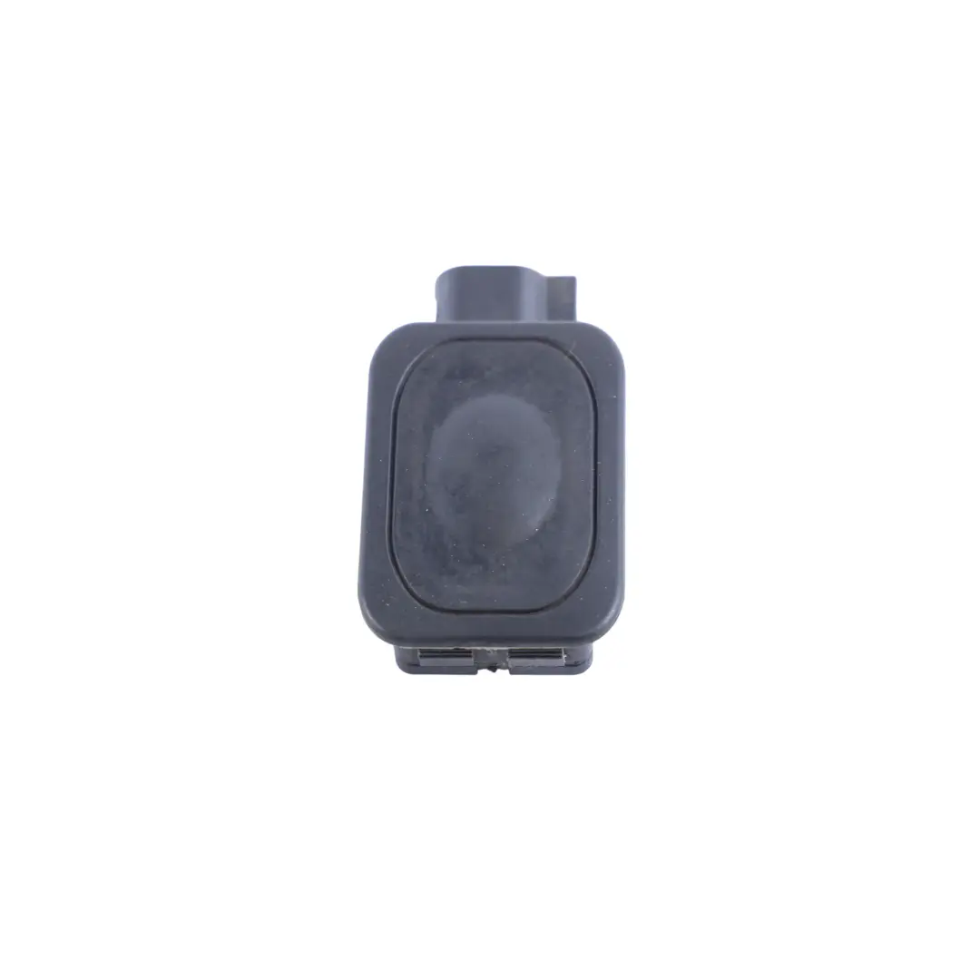 Boot Release Switch Button Swithc Cover 1L2T-14K147-AA to Jaguar XF X250 Tailgate with Part number 1L2T14K147AA Jaguar XF X250 Tailgate Boot Release Switch Button Swithc Cover 1L2T-14K147-AA - SKU 1L2T14K147AA - Part number 1L2T14K147AA
