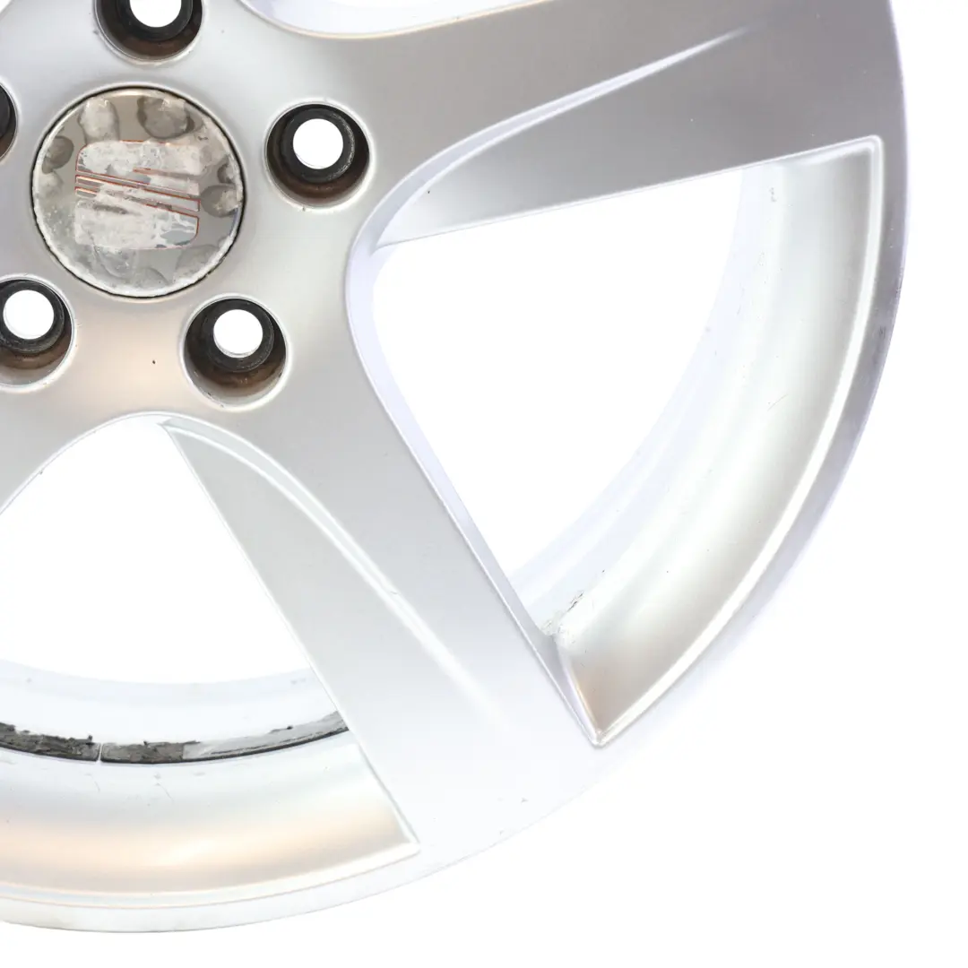 Mk2 1P Toledo Altea Silver Wheel Alloy 17" 7J ET:54 to Seat Leon with Part number 1P0601025M Seat Leon Mk2 1P Toledo Altea Silver Wheel Alloy 17" 7J ET:54 - SKU 1P0601025M-1 - Part number 1P0601025M