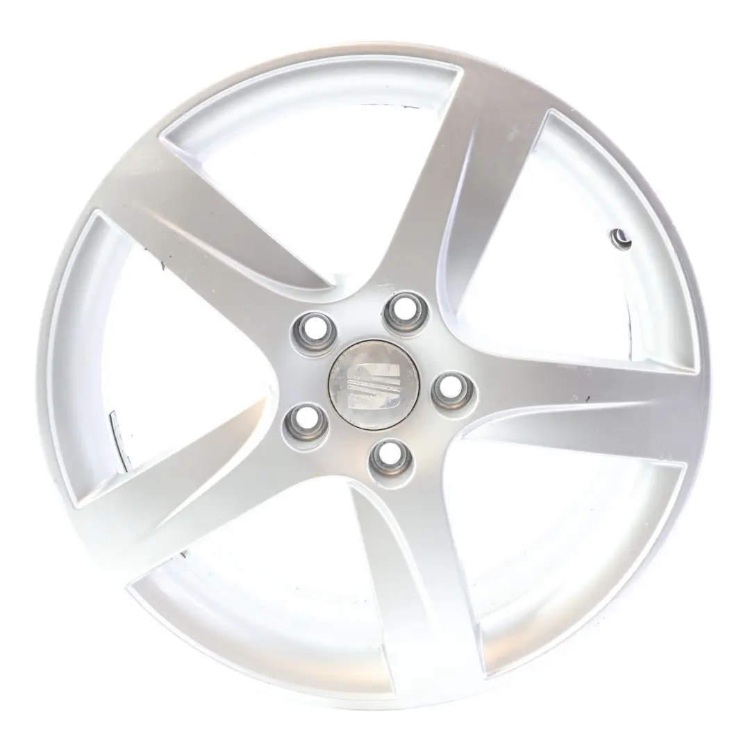 Mk2 1P Toledo Altea Silver Wheel Alloy 17" 7J ET:54 to Seat Leon with Part number 1P0601025M Seat Leon Mk2 1P Toledo Altea Silver Wheel Alloy 17" 7J ET:54 - SKU 1P0601025M-2 - Part number 1P0601025M