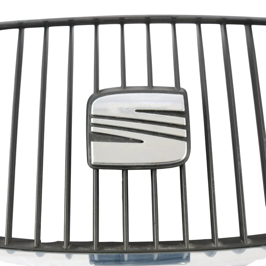 Seat Leon MK2 Front Bumper Grille Cover Panel Surround - SKU 1P0853654A - Part number 1P0853654A