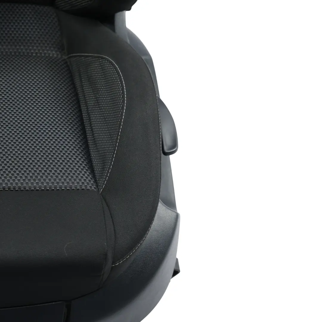 Seat Leon Mk2 1P 5P Asiento Deportivo Delantero Izquierdo Tela Negro Plata Gris - SKU 1P0881805BK-1 - Número de pieza 1P0881805BK
