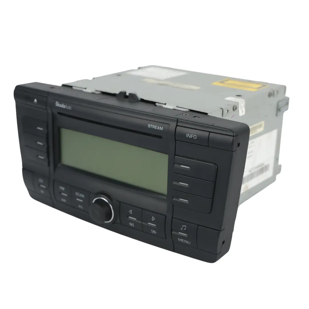 Radio Control Autoradio Head Unit Stream MP3 to Skoda Octavia II with Part number 1Z0035161B Skoda Octavia II Radio Control Autoradio Head Unit Stream MP3 - SKU 1Z0035161B - Part number 1Z0035161B